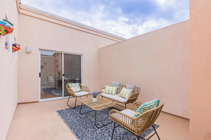 994 Alpine Terrace 4, Sunnyvale, California 94086