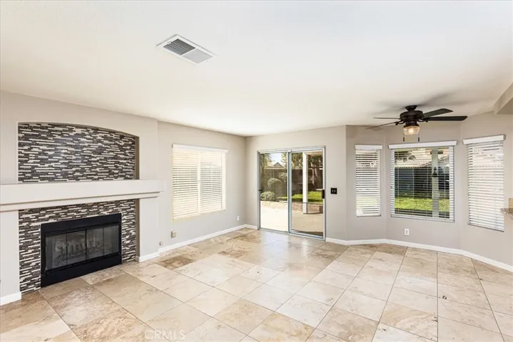26147 Corte Tecolote, Hemet, California 92544