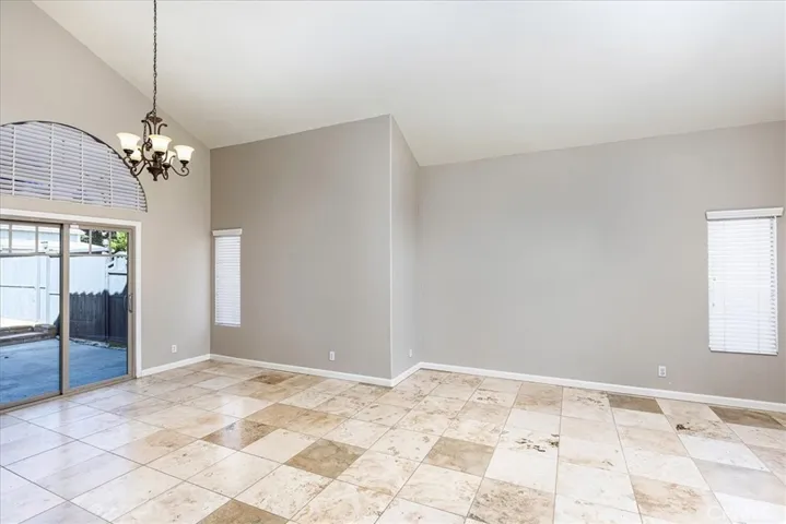 26147 Corte Tecolote, Hemet, California 92544