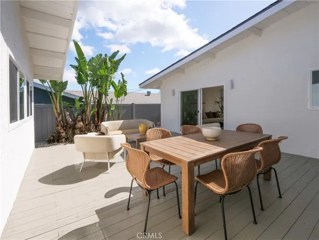 Enjoy outdoor dining on the courtyard