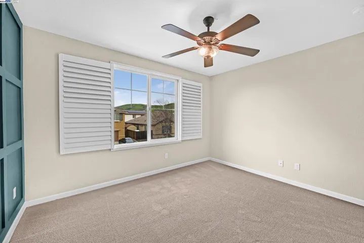 5262 Jacque Bell Ln, Fairfield, California 94533