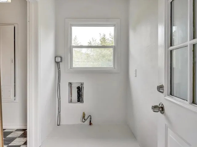 1522 Liberty St, El Cerrito, California 94530