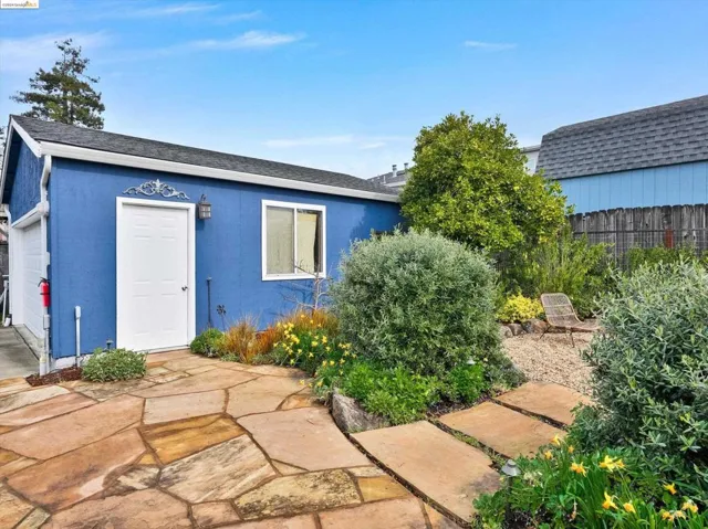 1522 Liberty St, El Cerrito, California 94530