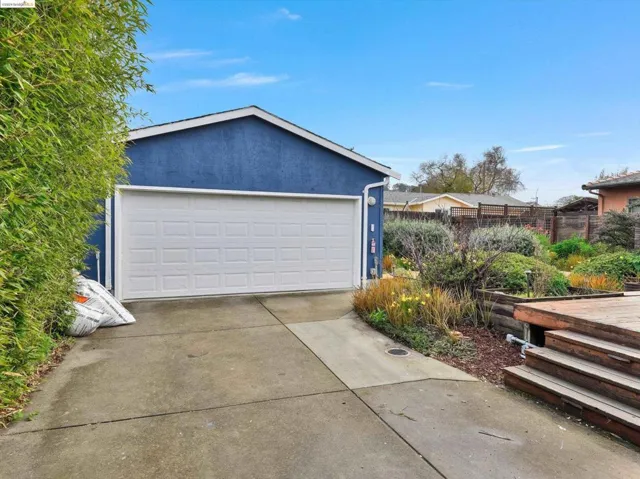 1522 Liberty St, El Cerrito, California 94530