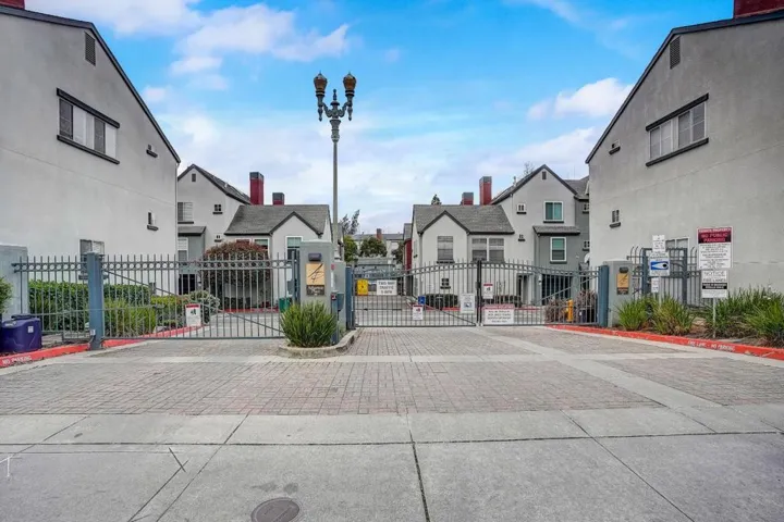665 Atherton Place 606, Hayward, California 94541