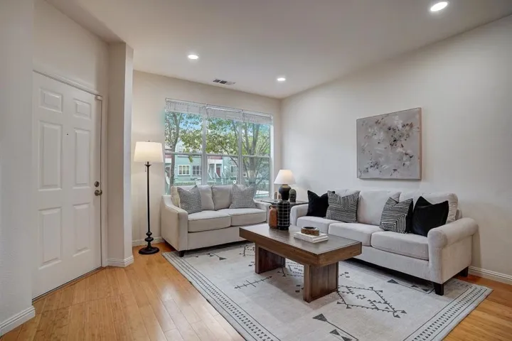 665 Atherton Place 606, Hayward, California 94541