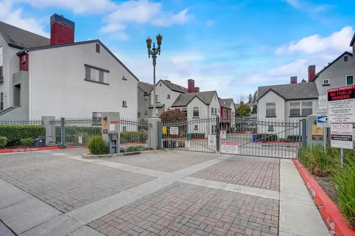665 Atherton Place 606, Hayward, California 94541
