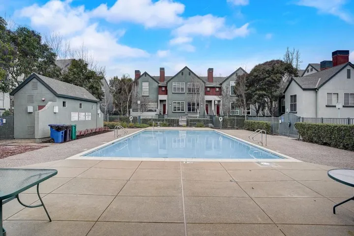 665 Atherton Place 606, Hayward, California 94541