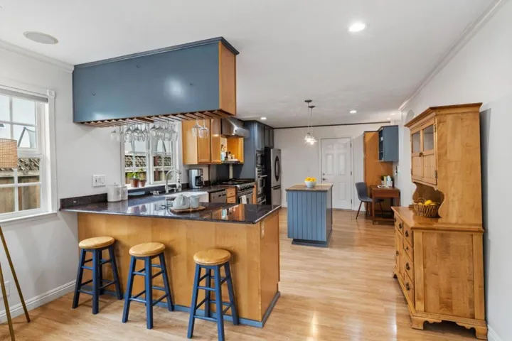 517 Los Pinos Way, San Jose, California 95123