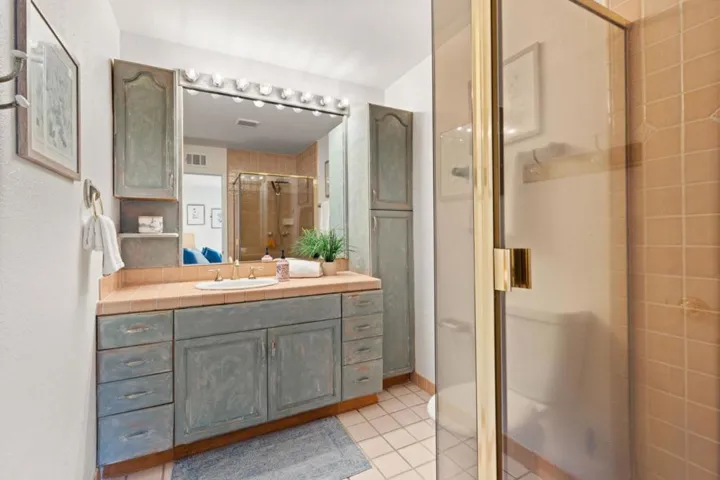 517 Los Pinos Way, San Jose, California 95123