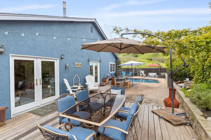517 Los Pinos Way, San Jose, California 95123
