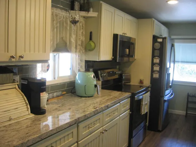 2150 Almaden Road, San Jose, California 95125