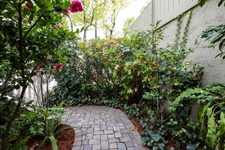 10017 Scenic Boulevard, Cupertino, California 95014