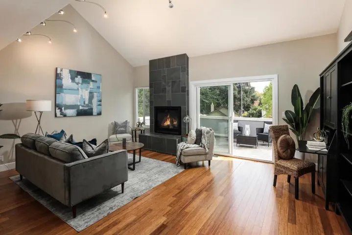10017 Scenic Boulevard, Cupertino, California 95014