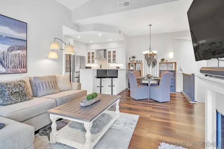 7589 Hazard Center Drive, San Diego, California 92108
