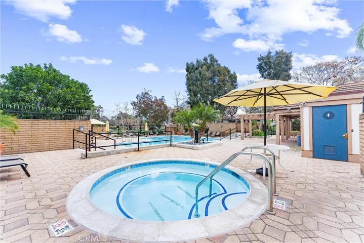18 Camphor S, Irvine, California 92612
