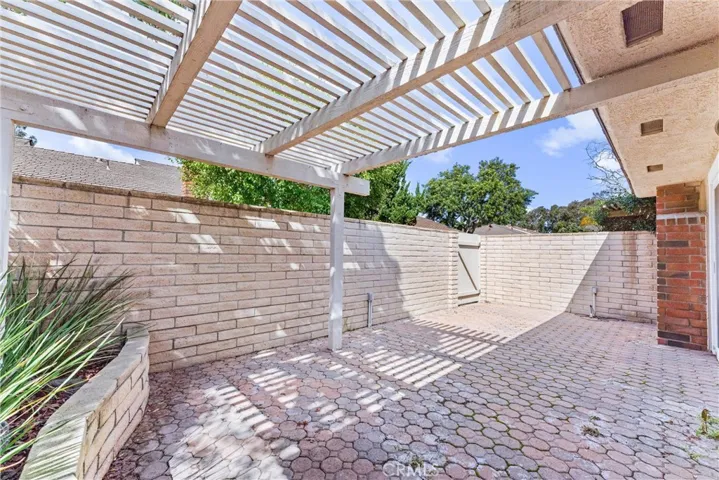 18 Camphor S, Irvine, California 92612