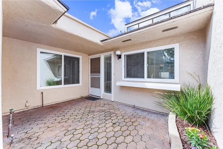 18 Camphor S, Irvine, California 92612