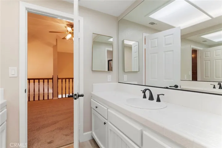 Upstairs Hall Bathroom