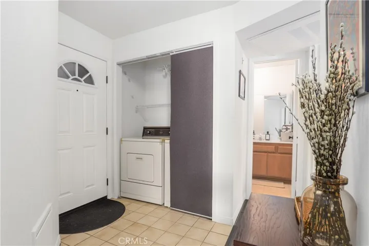 1030 Loma Avenue 110, Long Beach, California 90804