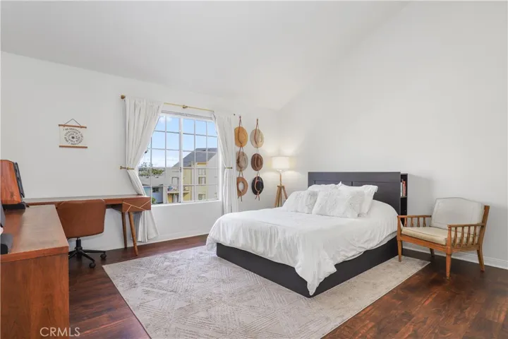 1030 Loma Avenue 110, Long Beach, California 90804