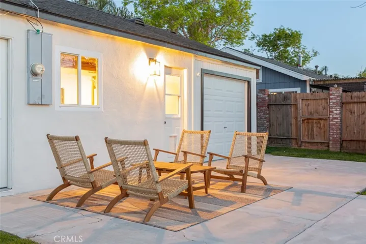1969 Federal Avenue, Costa Mesa, California 92627