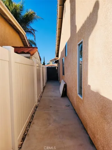1071 Autumnwood Lane, Perris, California 92571