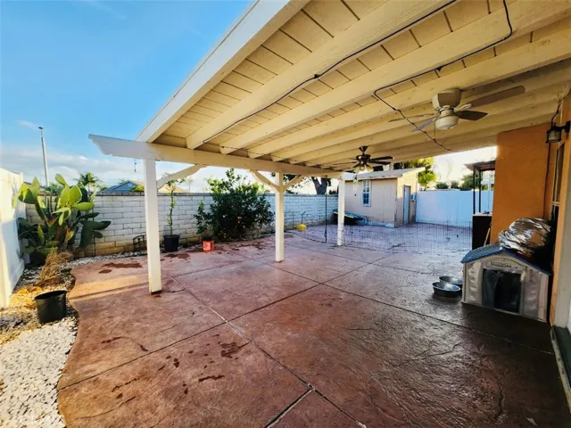 1071 Autumnwood Lane, Perris, California 92571