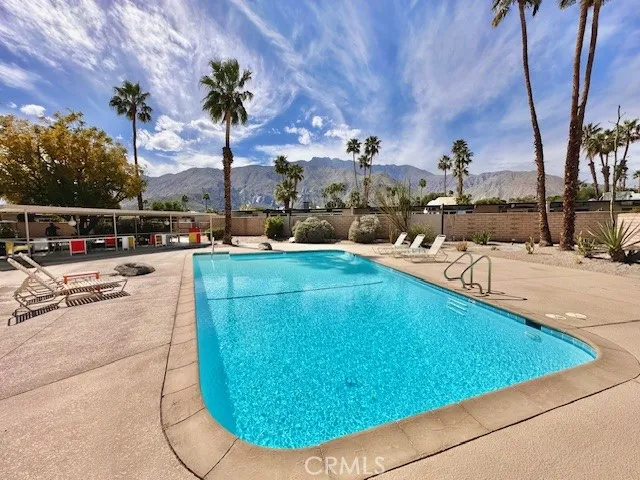 1740 N Via Miraleste, Palm Springs, California 92262