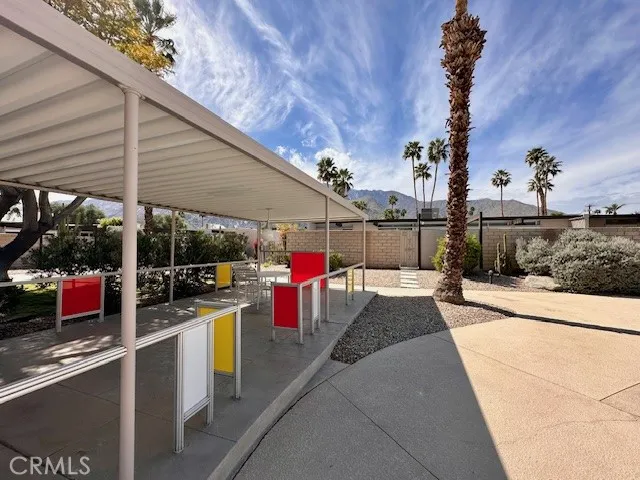 1740 N Via Miraleste, Palm Springs, California 92262