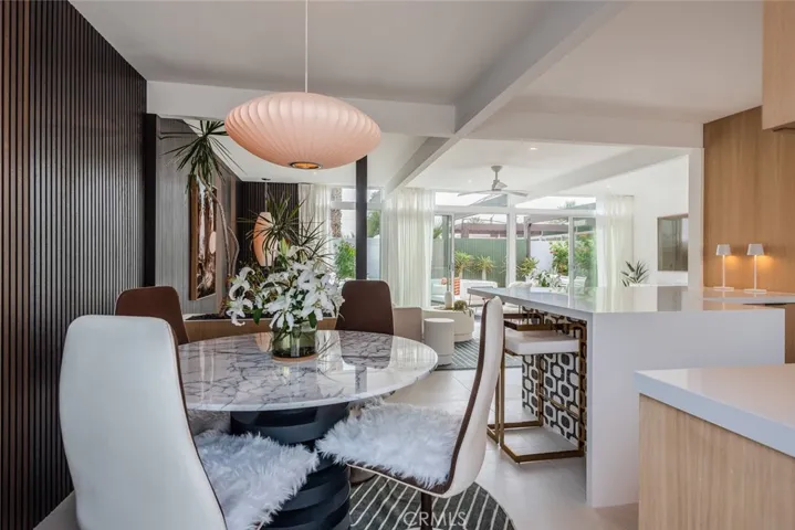 1740 N Via Miraleste, Palm Springs, California 92262