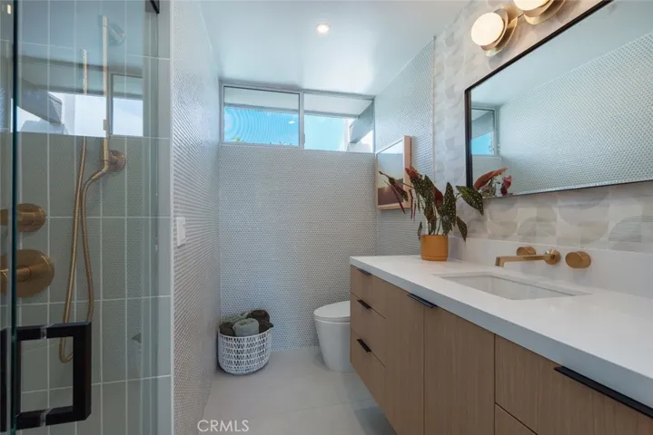 1740 N Via Miraleste, Palm Springs, California 92262