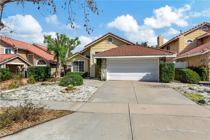 3185 Huckleberry Drive, Corona, California 92882