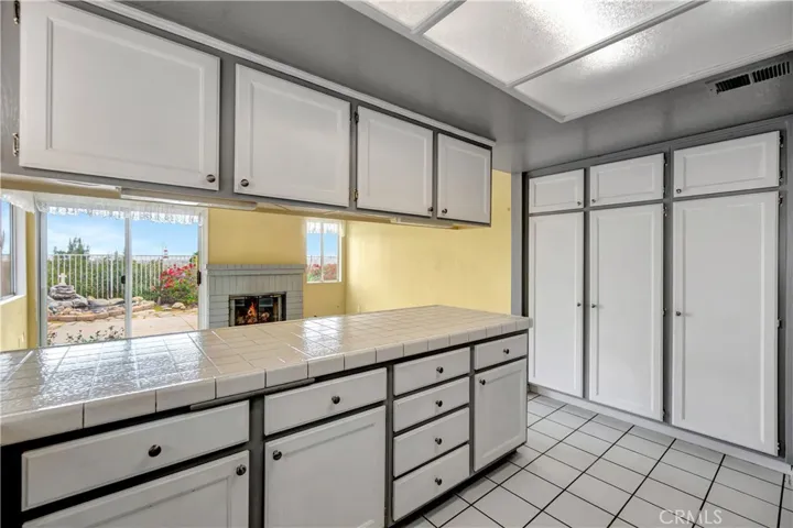 3185 Huckleberry Drive, Corona, California 92882