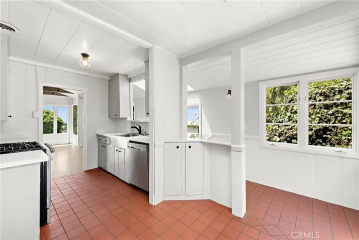 31513 Eagle Rock Way, Laguna Beach, California 92651