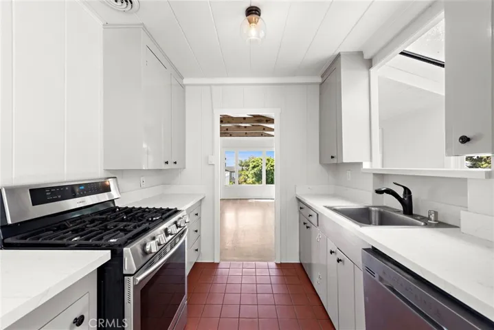 31513 Eagle Rock Way, Laguna Beach, California 92651
