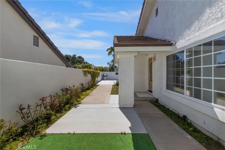 3572 Carmel Avenue, Irvine, California 92606