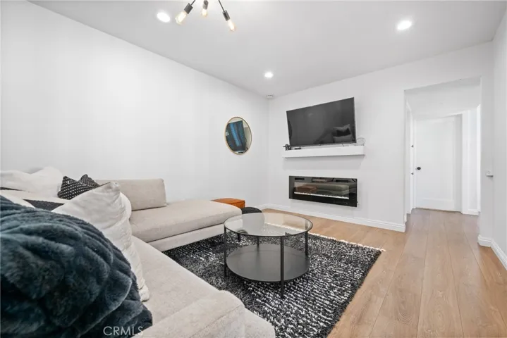 2340 Richmond Way, Costa Mesa, California 92626