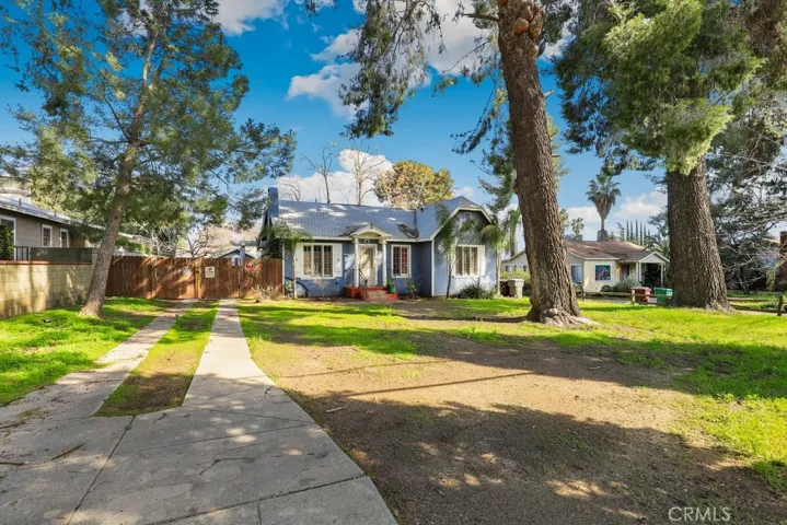 1454 N San Gorgonio Avenue, Banning, California 92220
