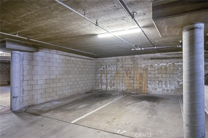 1044 Laguna Drive 17, Carlsbad, California 92008