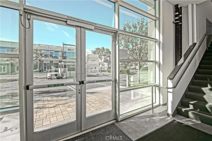 887 N Douglas Street 1, El Segundo, California 90245