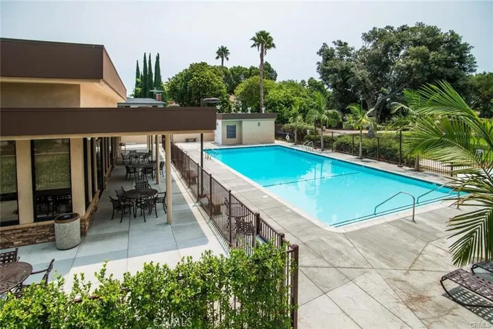 1831 Roanoke Avenue, Tustin, California 92780