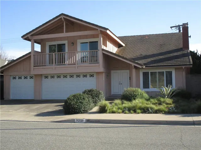 9258 Honeysuckle Avenue, Fountain Valley, California 92708