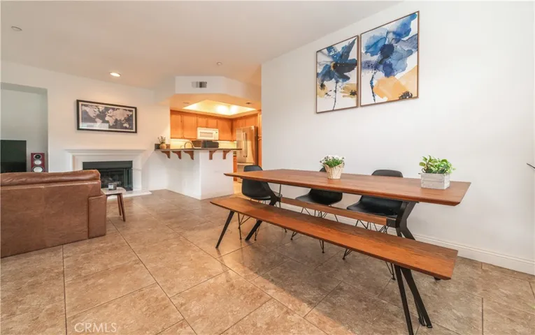 51 Duet, Irvine, California 92603