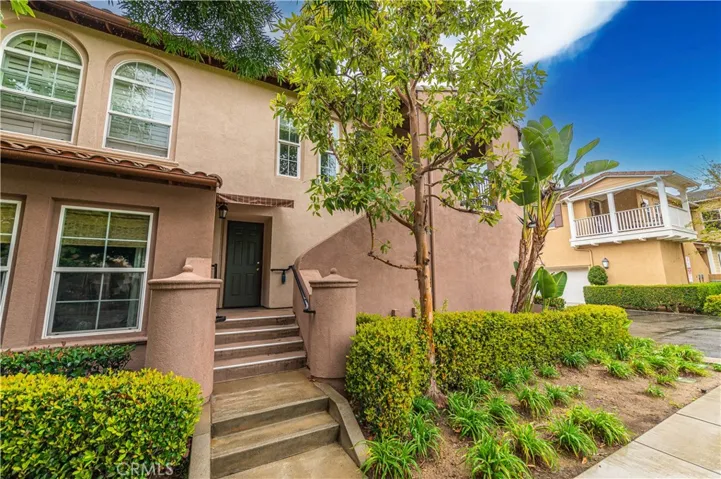 51 Duet, Irvine, California 92603