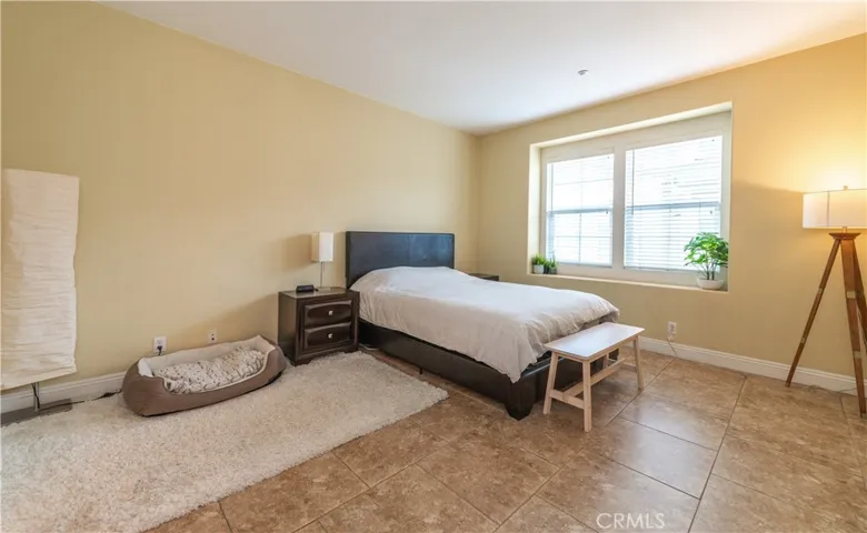 51 Duet, Irvine, California 92603