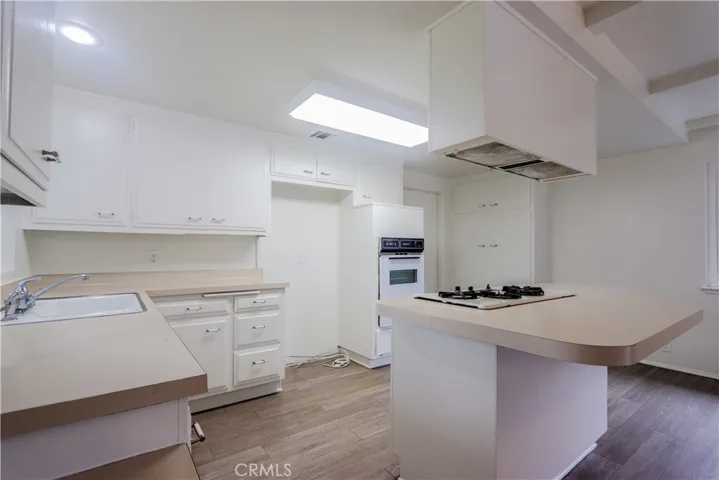 16321 Silvergrove Drive, Whittier, California 90604