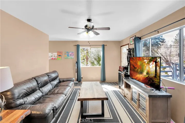 2405 Fir Drive, Arrowbear, California 92382