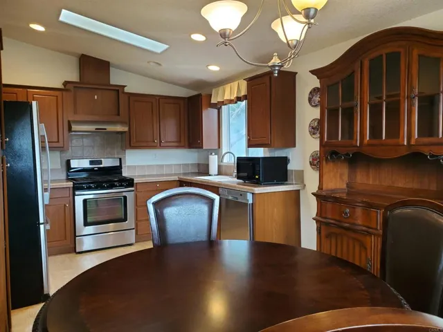 13450 Highway 8 Business 24, Lakeside, California 92040