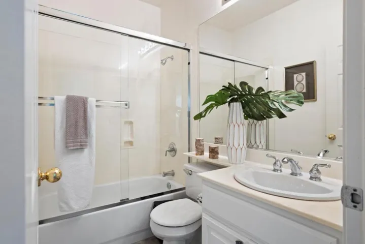 5866 Edelweiss Way, Livermore, California 94551